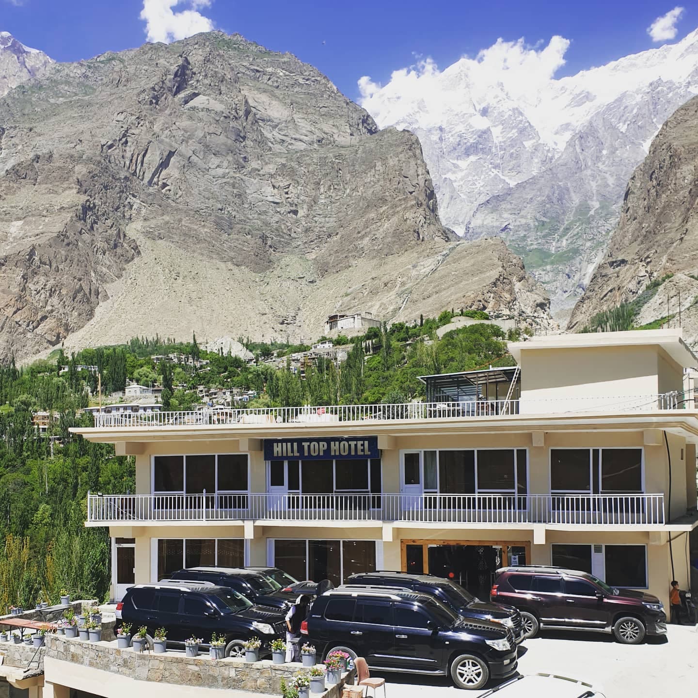 Hilltop Hotel Hunza exterior